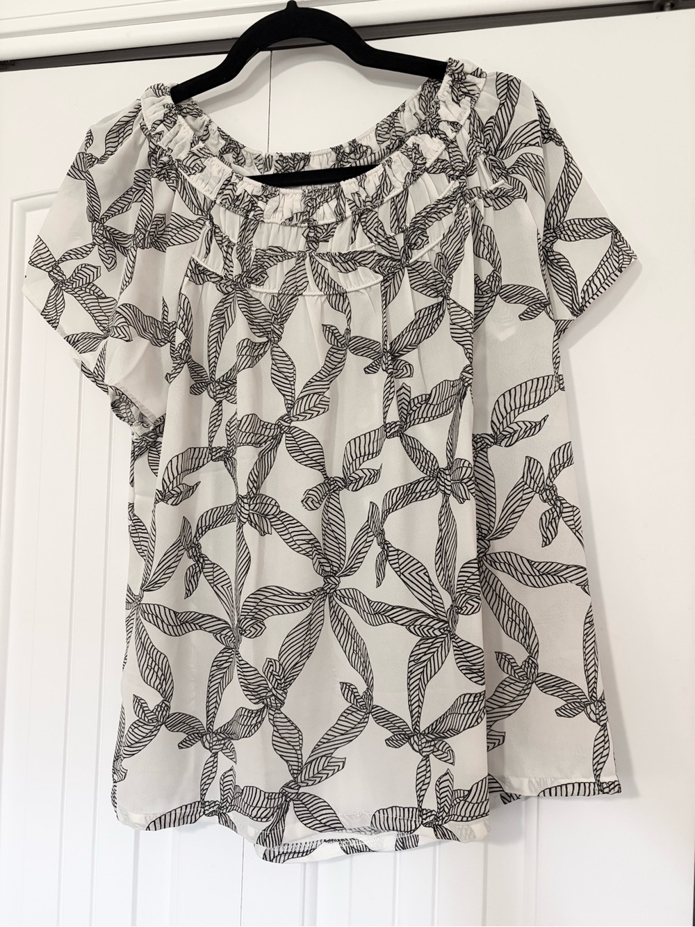 NWT LOFT Ivory Blouse with Tropical Black Leaf Print